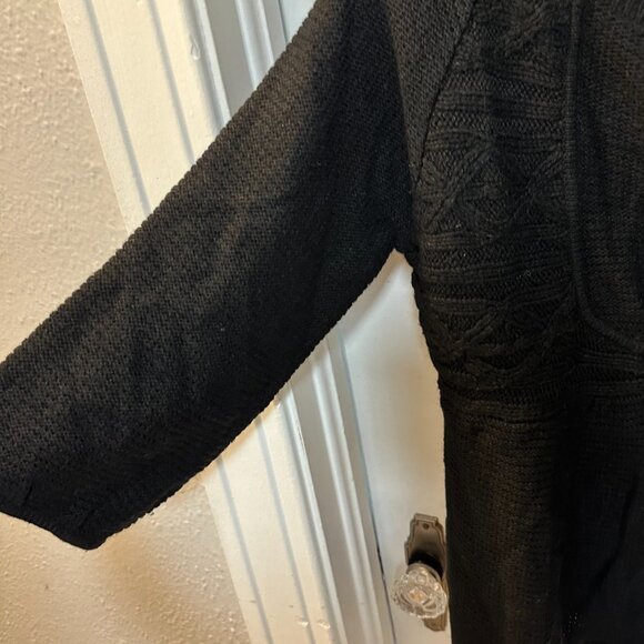 Art & Soul-Black Cardigan w/3 Button at Chest and 3/4 Sleeves-Size Medium - Picture 3 of 5